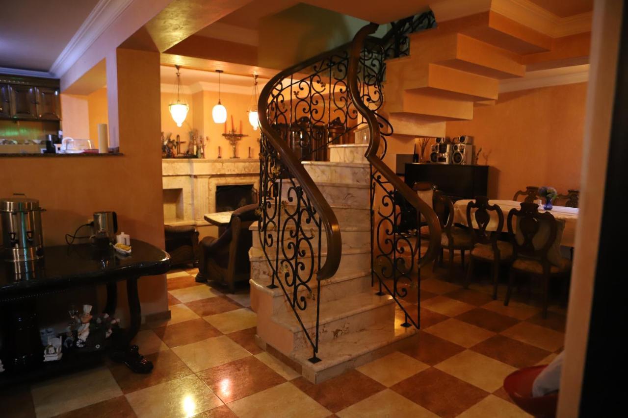 Hotel Black Sea House Batumi Eksteriør bilde