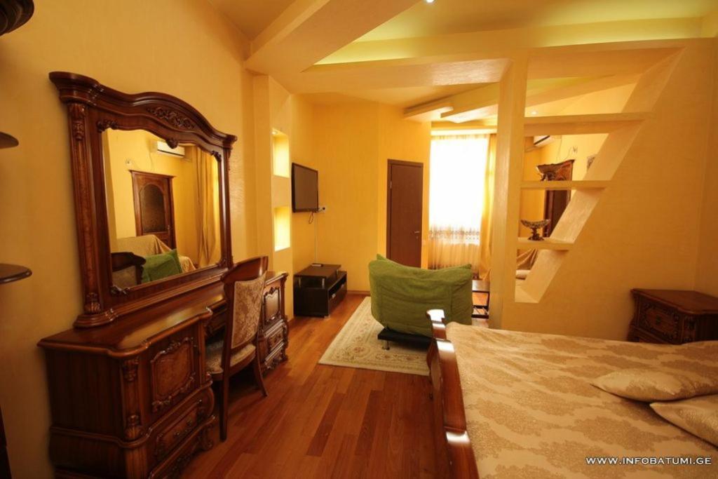 Hotel Black Sea House Batumi Eksteriør bilde